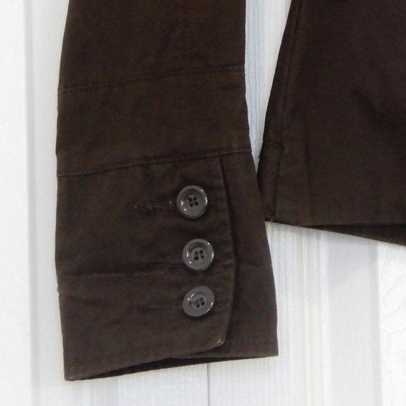 Brown woman’s or junior’s spring belted jacket in size S - Picture 10 of 13